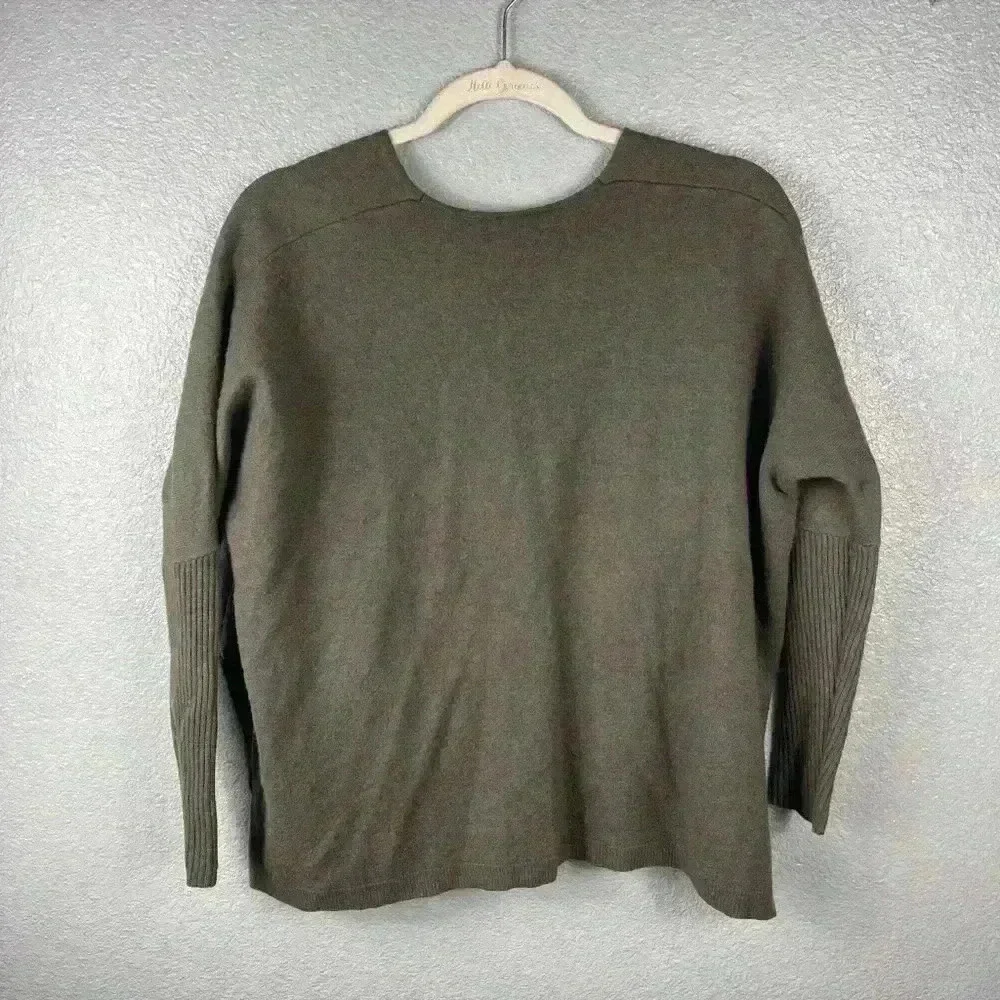 Aritzia Babaton Linen Wool Blend Baylor V-neck Long Sleeve Sweater Green XXS/XS - Picture 9 of 12